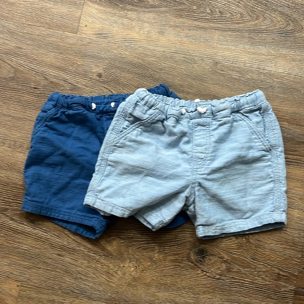 H&M boys shorts. Size 4T